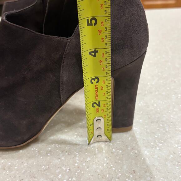 Cole Haan Grand 360 Vestry Women's 6.5B Chocolate Suede Pointed Toe Heels Bootie - Picture 9 of 9